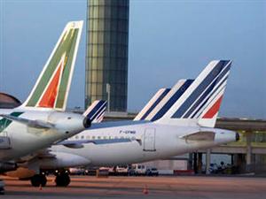 Franco-holandesa oferece 300 milh�es por 25% da Alitalia