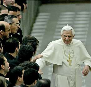 Bento XVI pede fim de preconceitos contra os crist�os