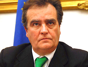 Ministro para as Simplifica��es Normativas, Roberto Calderoli, quer adequar sal�rios dos profissionais do norte e do sul da It�lia