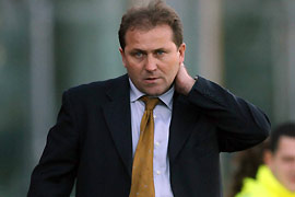 Camolese veio para substituir o demitido Novellino