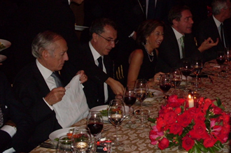 Políticos e personalidades italianas no jantar no restaurante Leopolldo