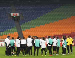 O treinador da Juve, Alberto Zaccheroni, conversou longamente com os jogadores da Juve antes do último treino para o confronto contra o Ajax
