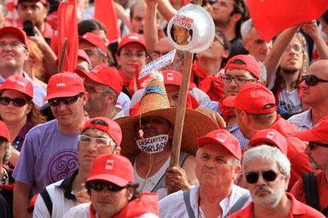 Manifestantes em Roma