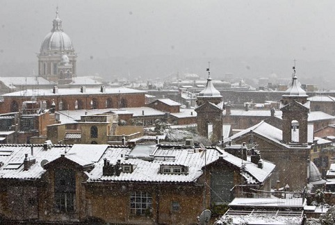 Forte neve atinge a Itália