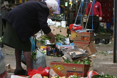 Cresce o número de italianos sem teto