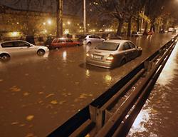 Cidade de Roma está alagada