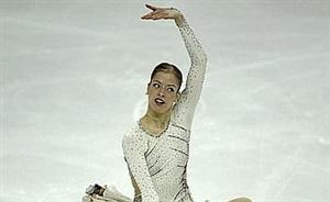 Carolina Kostner em sua segunda apresentação no Campeonato Europeu de Patinação