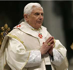 Papa Bento XVI celebra missa da Epifania