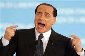 Berlusconi acusa rivais pela morte de Eluana Englaro