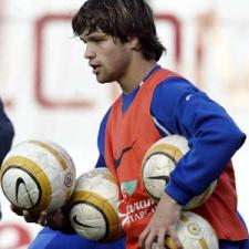 O meia da seleção brasileira, Diego, de 24 anos, fechou acordo, até 2014, com a Juventus e se apresentará após as férias de fim de temporada