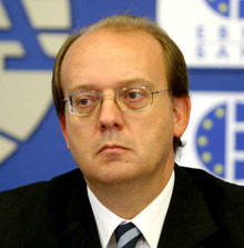 O presidente do ICE, Instituto Italiano para o Comércio Exterior, Giovanni Sacchi, é um dos organizadores da feira