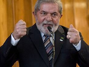 O presidente do Brasil, Lula, negou haver problemas nas relações do Brasil com a Itália por causa do caso