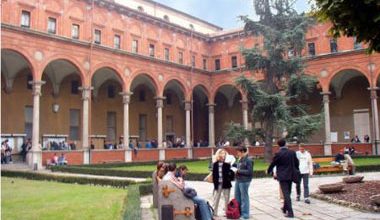 Universidade Cattolica del Sacro Cuore ativou seu mestrado nas línguas inglesa e italiana