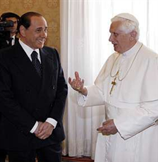O premier Silvio Berlusconi fez mais uma declaração polêmica através de seus veículos de comunicação