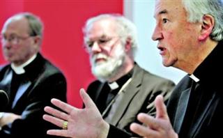 Anglicanos de países em desenvolvimento rejeitam oferta do Papa Bento XVI