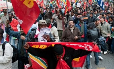 Dezenas de milhares protestam contra o racismo em Roma