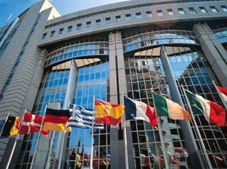 Parlamento europeu rejeita resoluções sobre liberdade de imprensa na Itália