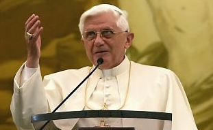 Papa Bento XVI reflete sobre o