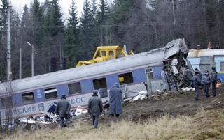 Trem que descarrilou na Rússia