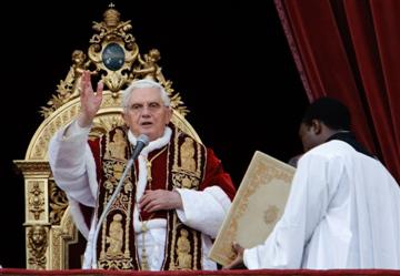 Papa Bento XVI durante a mensagem de Natal