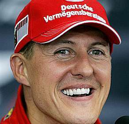 O alemão Michael Schumacher está de volta à Fórmula 1, após três temporadas ausente