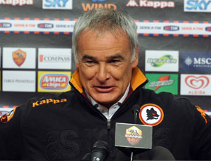 O comandante romano, Claudio Ranieri, ex-Juve, quer mostrar que o erro no time de Turim, na última temporada, não era dele e sim dos administradores e do envelhecido elenco