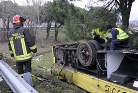 Acidente com ônibus mata 3 franceses na Itália