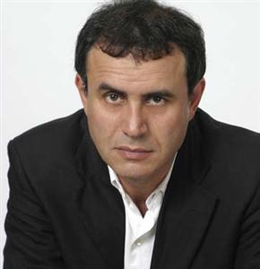 O economista Nouriel Roubini aponta que a Itália tem riscos financeiros graves