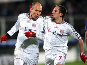 O holandês do Bayern de Munique, Robben, fez o gol que classificou sua equipe para as quartas de final da Champions League, e eliminou a Fiorentina