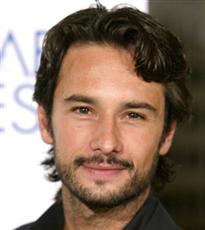 O ator brasileiro Rodrigo Santoro