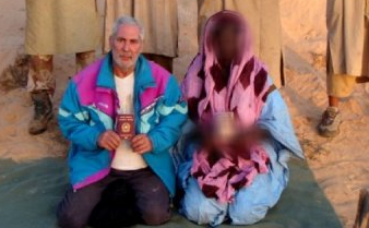 O casal de italianos cercado por militantes da Al-Qeda no Magreb: liberdade após quatro meses de sequestro