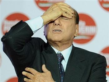 Silvio Berlusconi pagará 300 mil euros mensais de pensão a sua ex-esposa Veronica Lario