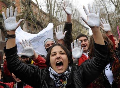 Nova manifestação dos estudantes