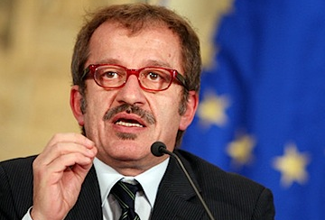 Roberto Maroni