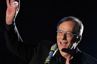 Roberto Vecchioni foi o grande vitorioso do Festival de Sanremo 2011