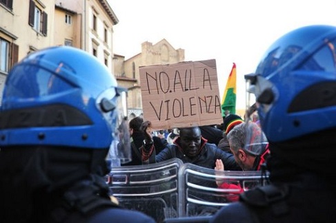 10 mil pessoas protestam em Florença contra racismo